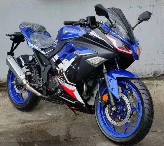 Moto Sport 250cc – Type Kawasaki Ninja, 110 km/h