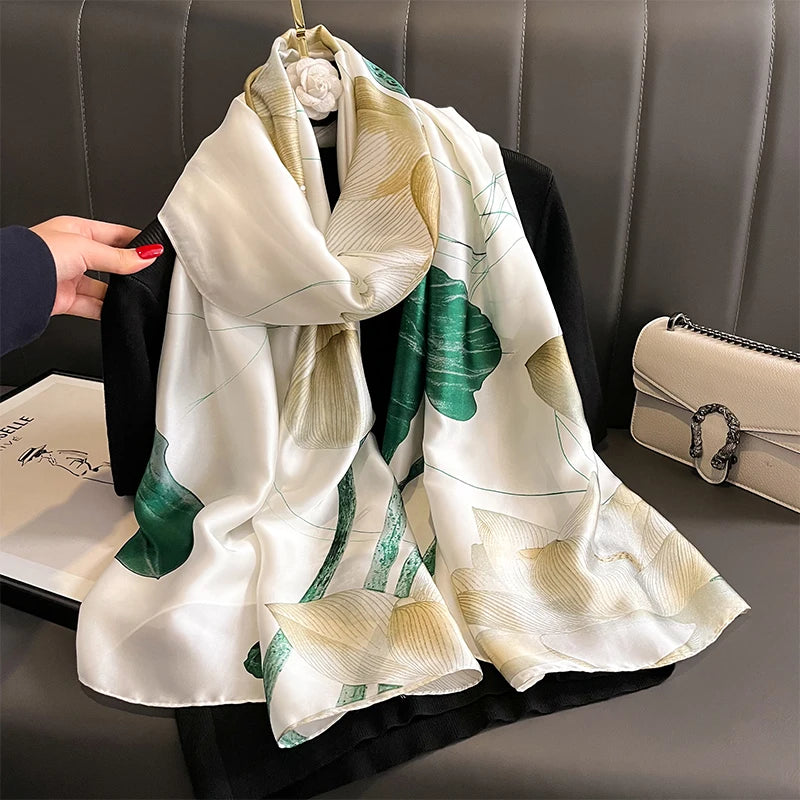 🧣 Foulard en Soie RUNMEIFA – Élégance d’Été & Style Luxe