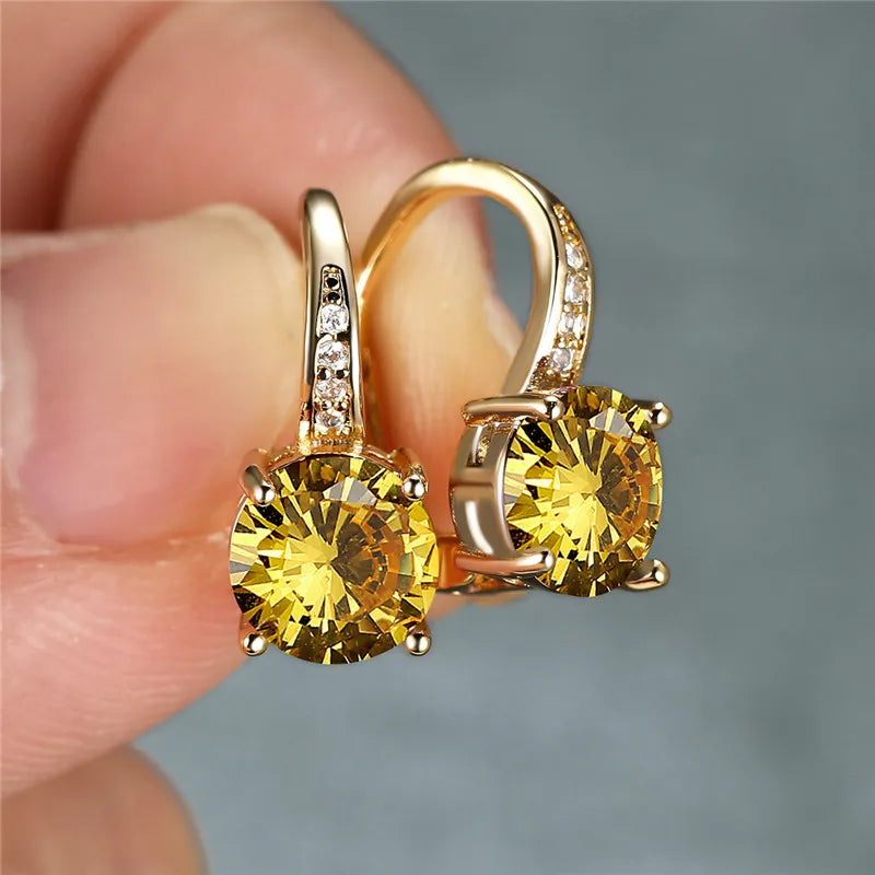 Boucles d'oreilles à clip rondes classiques pour femmes, bijoux de mariage en pierre de cristal arc-en-ciel mystique, document doré délicat