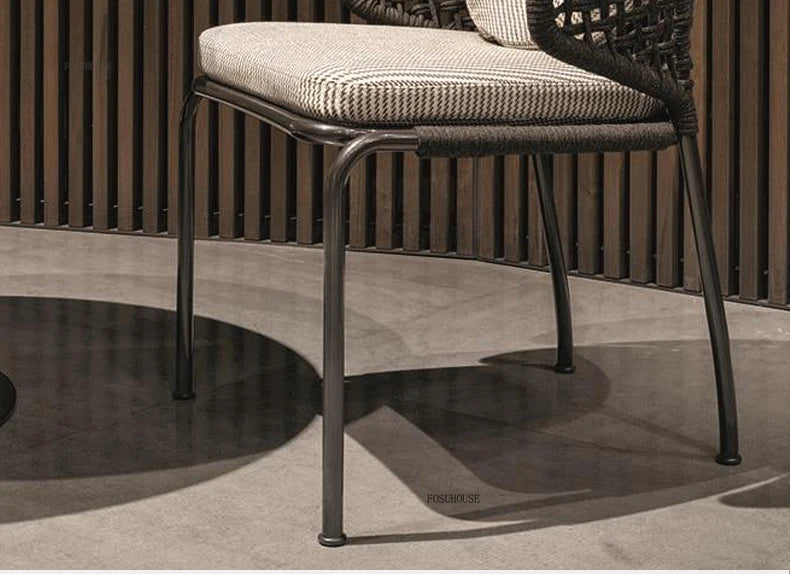 Dossiers européens chaises de jardin pour cour Protection solaire meubles d'extérieur en rotin creux meubles de Patio simples pour balcon