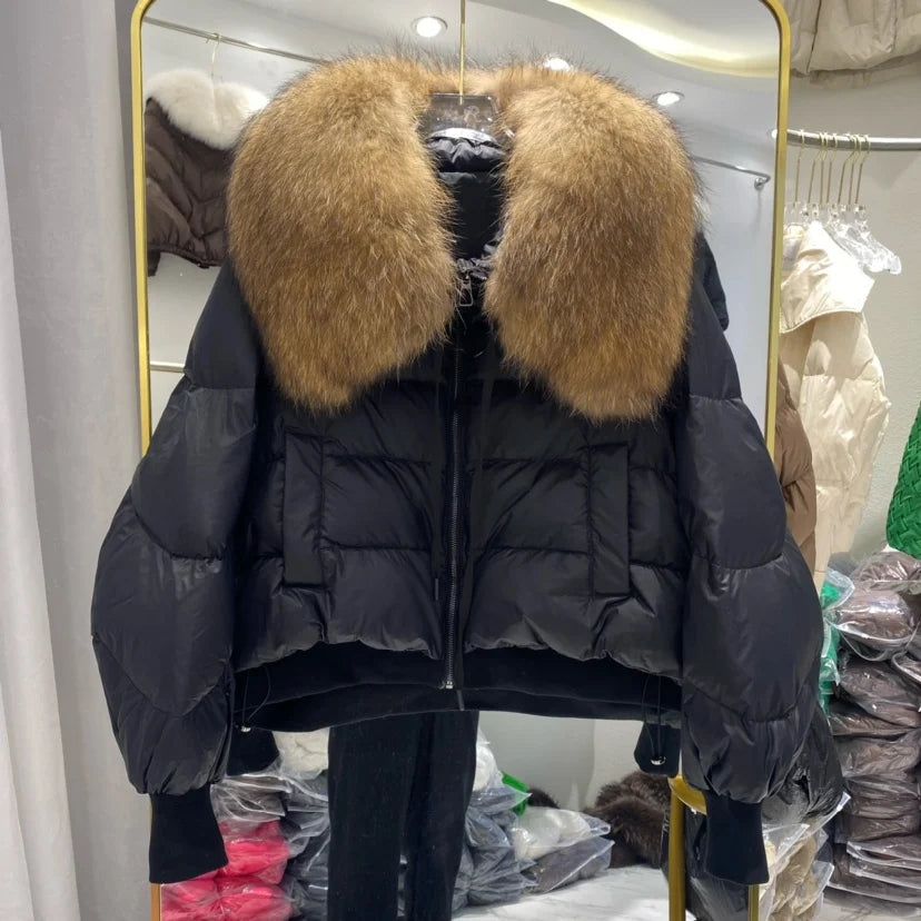 Doudoune d'hiver pour femmes avec capuche et col en fourrure naturelle