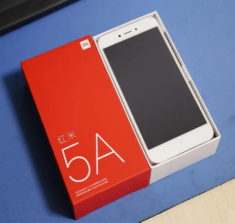 Xiaomi Redmi 5A Smartphone 5" 3GB RAM 32GB ROM Snapdragon 425 Double SIM Caméra 13MP Arrière 5MP Frontale Android D'occasion