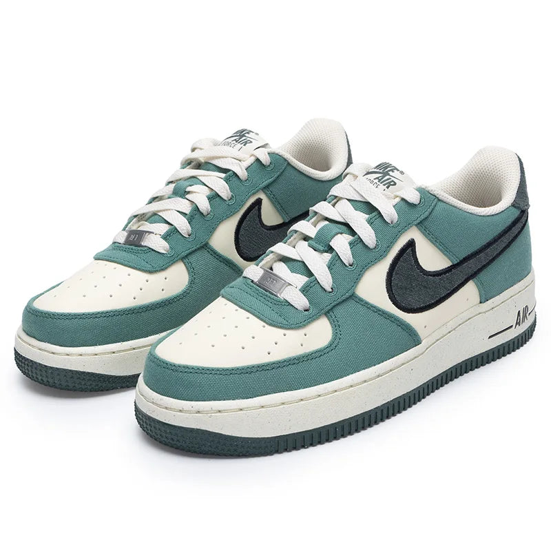 Nike chaussures pour femmes grandes chaussures pour enfants Air Force 1 Lv8 3 (Gs) chaussures de sport baskets basses décontractées Fn4731-100