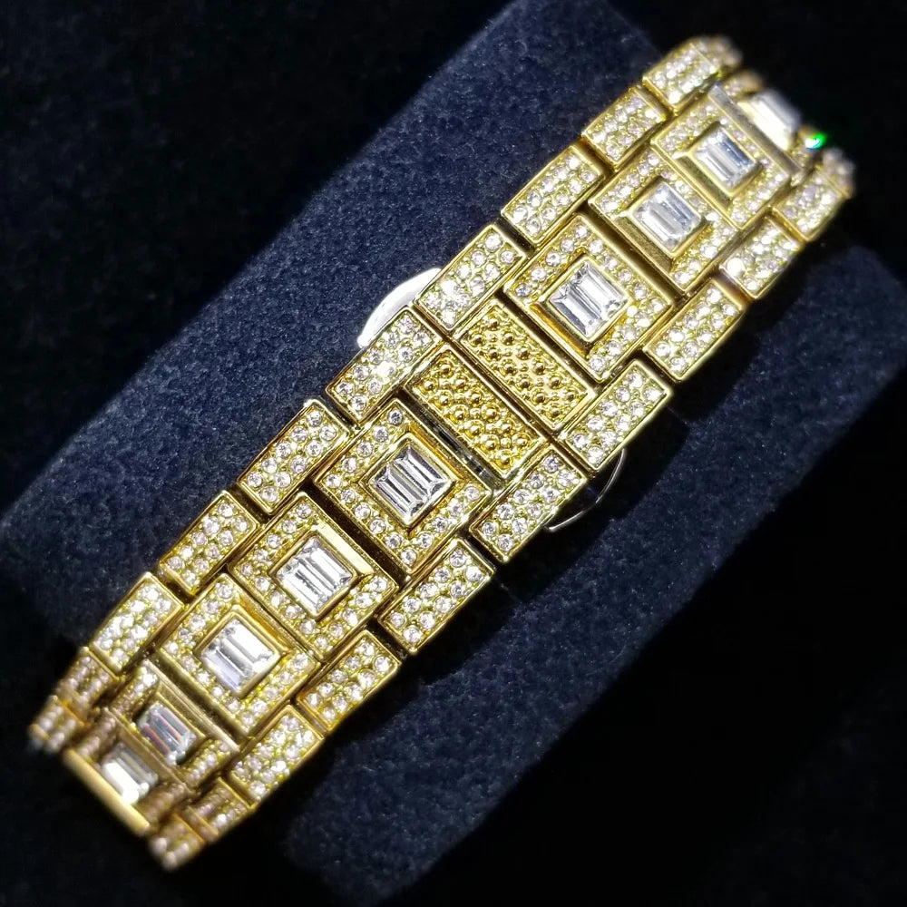TikTok montre-bracelet en diamant pour hommes de luxe plaqué or 18 carats montres à quartz jour Date discothèque montre de fête unisexe rappeur bijoux