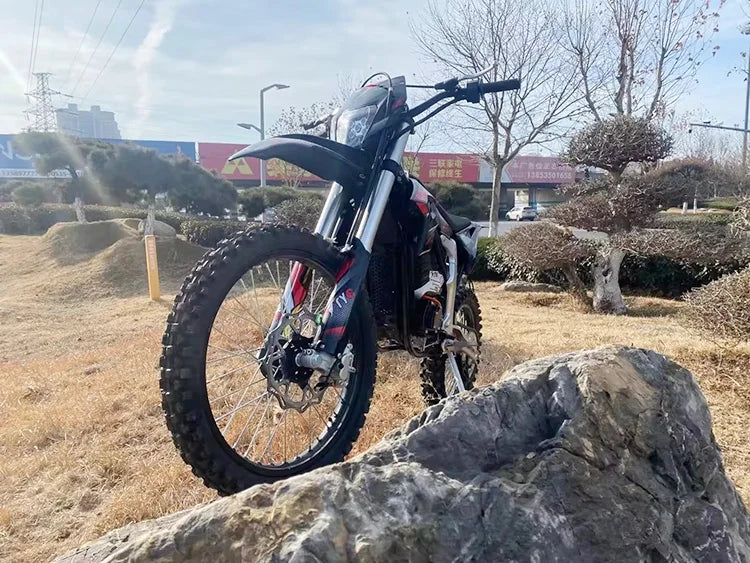 Moto Électrique Tout-Terrain 72V 22000W – Puissance 22kW, Vitesse Max 125 km/h | ParisPetitPrix