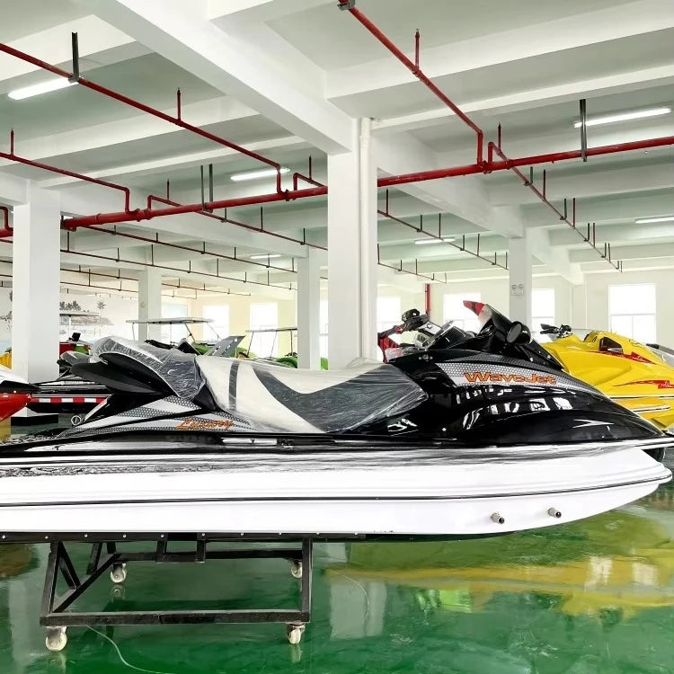 Jet Ski YTYIN LNA-J13-2 – 2 Places, Puissance 63 kW