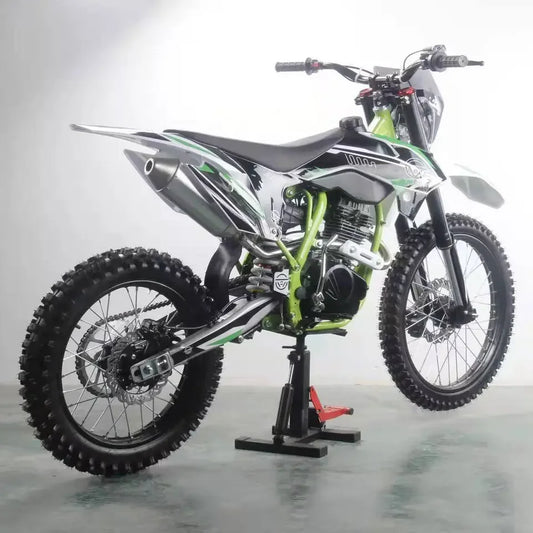 🏍️ Moto Dirt Bike CQR 250cc – 2023