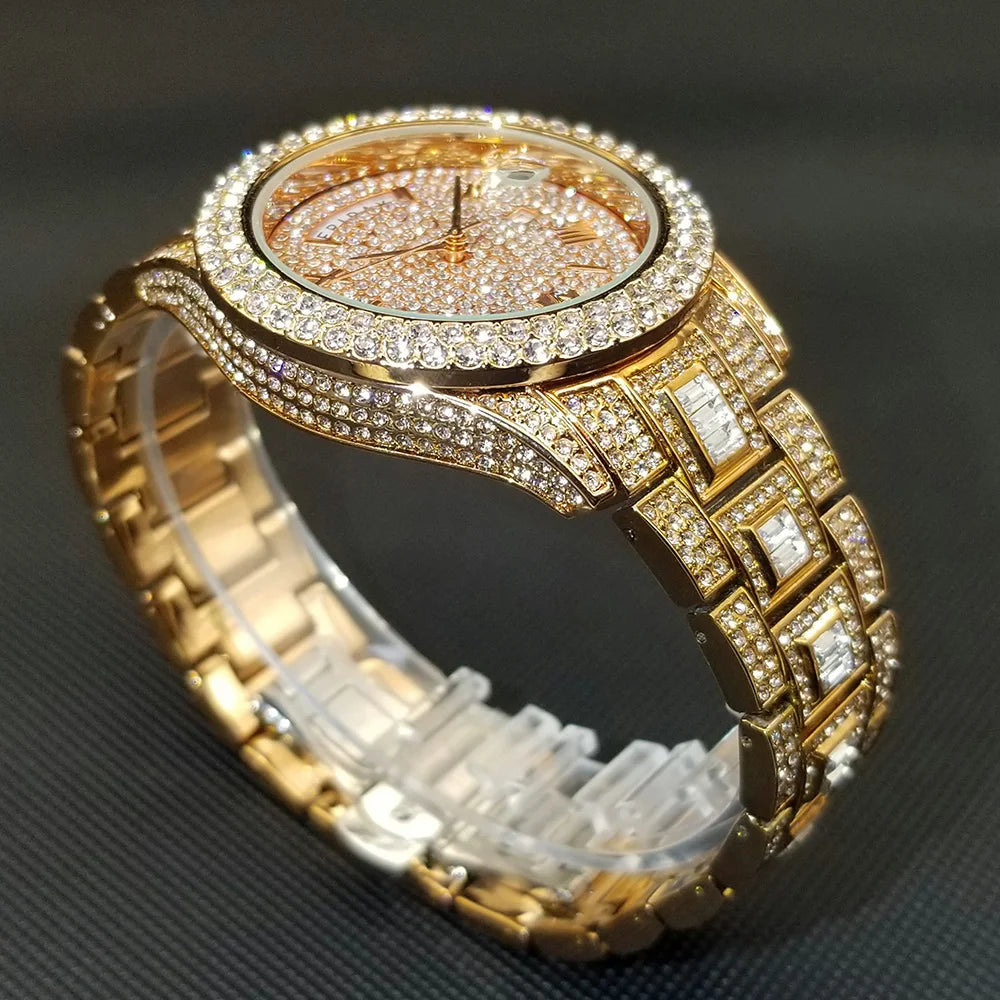 TikTok montre-bracelet en diamant pour hommes de luxe plaqué or 18 carats montres à quartz jour Date discothèque montre de fête unisexe rappeur bijoux