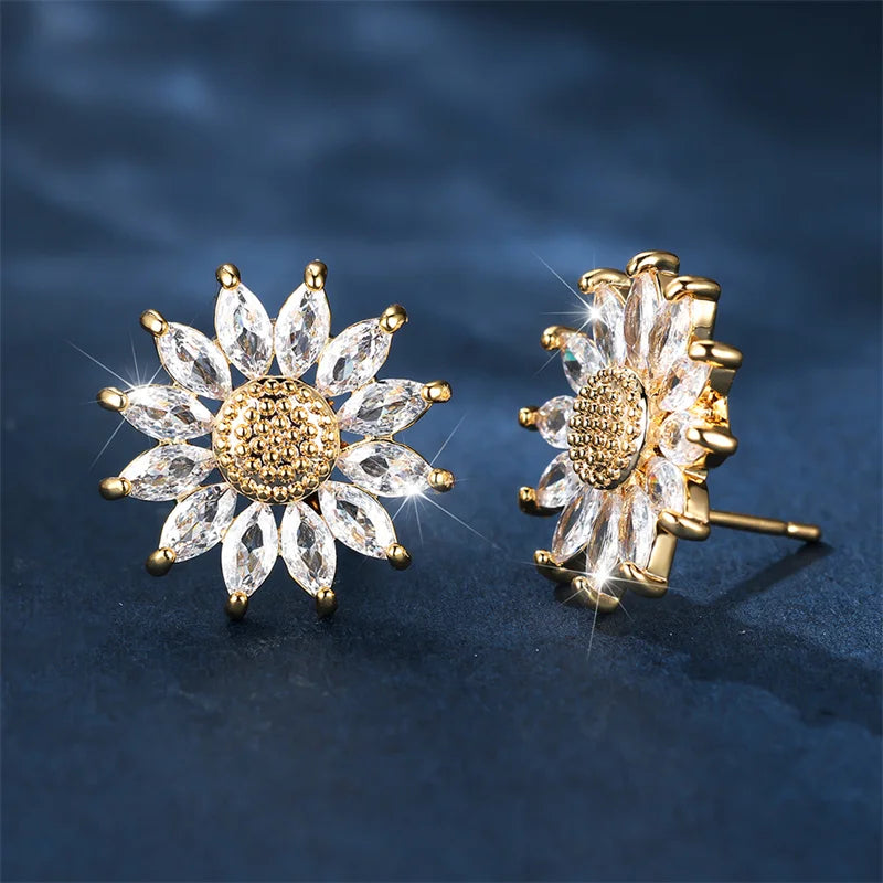 Boucles d'oreilles de luxe en pierre blanche pour femmes, couleur or, bijoux en pierre de Zircon pour femmes, breloque fleur en cristal, boucle d'oreille de mariage