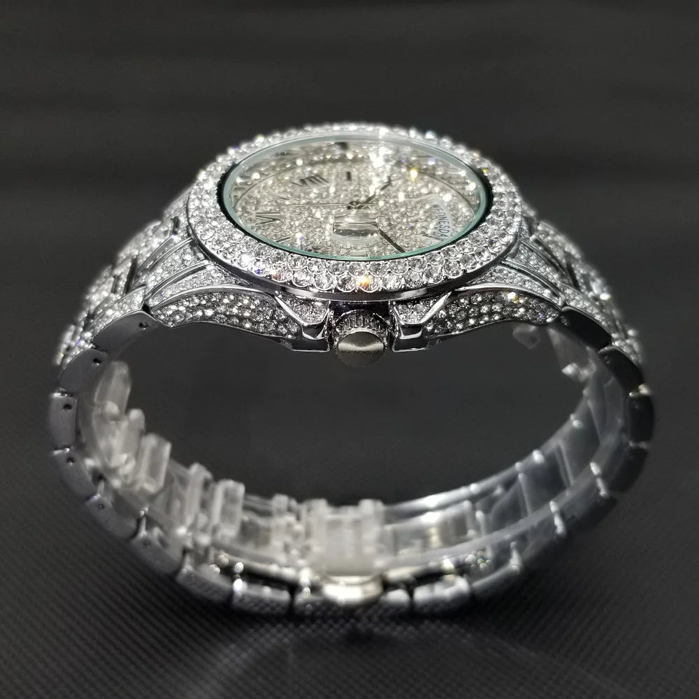 TikTok montre-bracelet en diamant pour hommes de luxe plaqué or 18 carats montres à quartz jour Date discothèque montre de fête unisexe rappeur bijoux