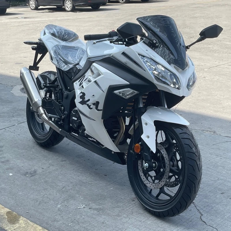 Moto Sport 250cc – Type Kawasaki Ninja, 110 km/h