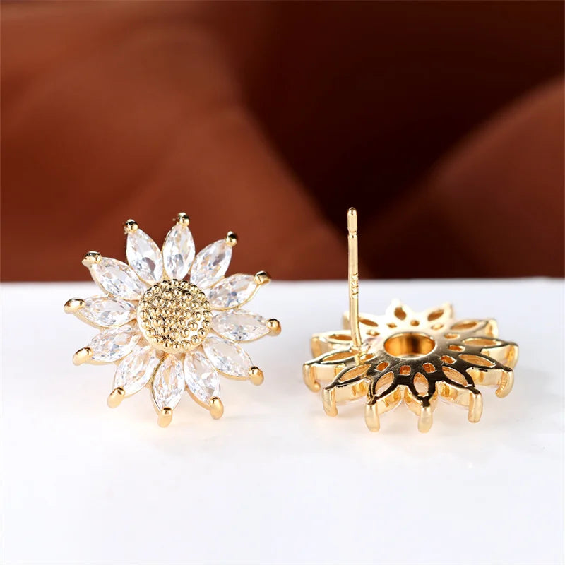 Boucles d'oreilles de luxe en pierre blanche pour femmes, couleur or, bijoux en pierre de Zircon pour femmes, breloque fleur en cristal, boucle d'oreille de mariage
