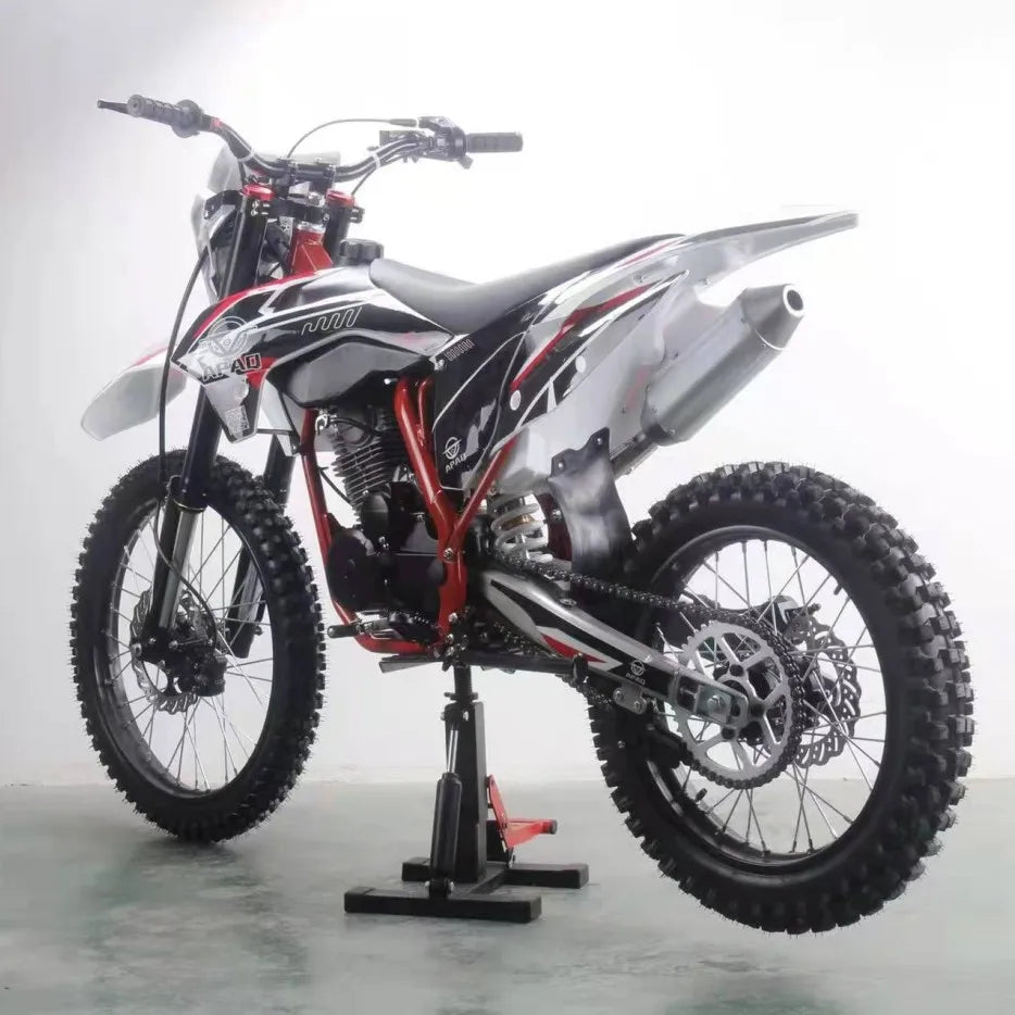 đïž Dirt Bike CQR 250cc â Puissance, Vitesse et AdrĂ©naline