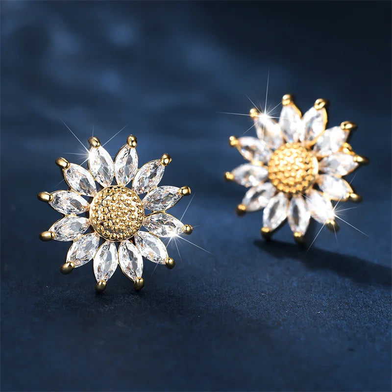 Boucles d'oreilles de luxe en pierre blanche pour femmes, couleur or, bijoux en pierre de Zircon pour femmes, breloque fleur en cristal, boucle d'oreille de mariage