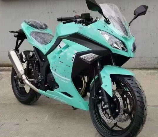 Moto Sport 250cc – Type Kawasaki Ninja, 110 km/h