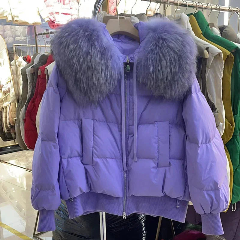 Doudoune d'hiver pour femmes avec capuche et col en fourrure naturelle