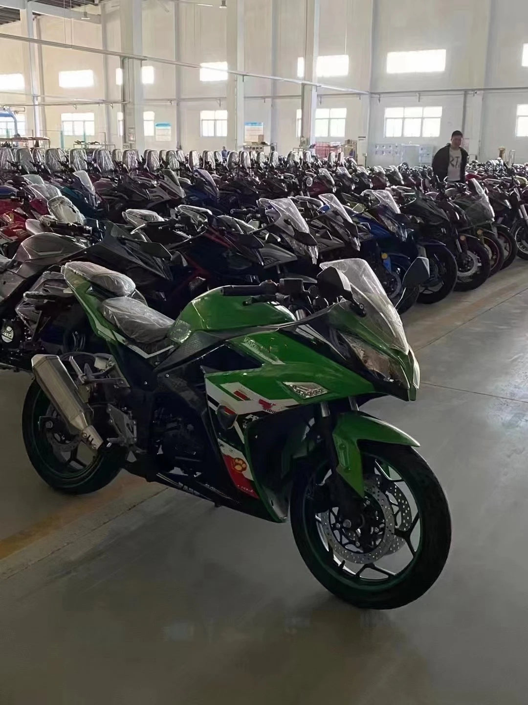 Moto Sport 250cc – Type Kawasaki Ninja, 110 km/h