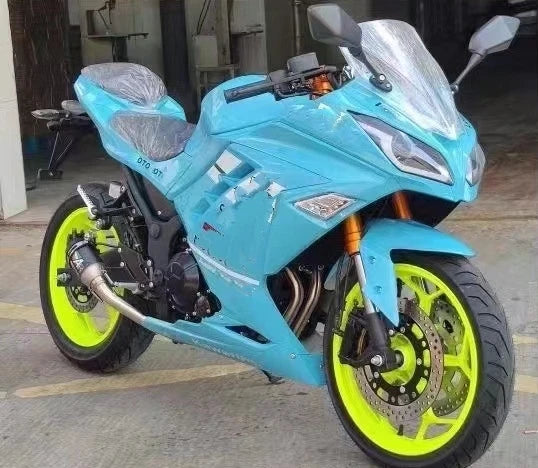 Moto Sport 250cc – Type Kawasaki Ninja, 110 km/h