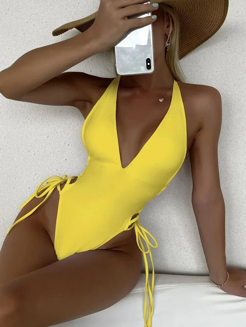 Maillot de Bain Monokini pour Femme - ParisPetitPrix.com