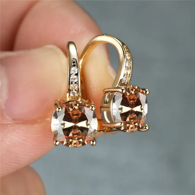 Boucles d'oreilles à clip rondes classiques pour femmes, bijoux de mariage en pierre de cristal arc-en-ciel mystique, document doré délicat