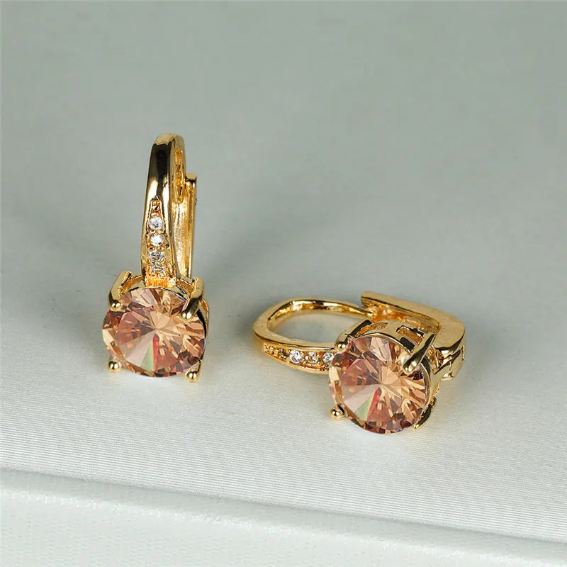 Boucles d'oreilles à clip rondes classiques pour femmes, bijoux de mariage en pierre de cristal arc-en-ciel mystique, document doré délicat