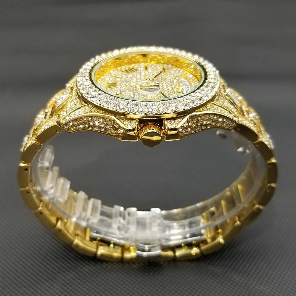 TikTok montre-bracelet en diamant pour hommes de luxe plaqué or 18 carats montres à quartz jour Date discothèque montre de fête unisexe rappeur bijoux