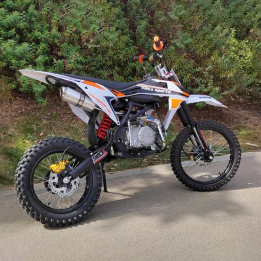 🏍 Liberté et adrénaline pour jeunes pilotes !