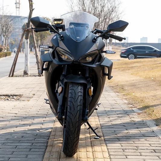 Moto Hats Tree 280ML – Puissance 18,5 kW et Conduite Économique