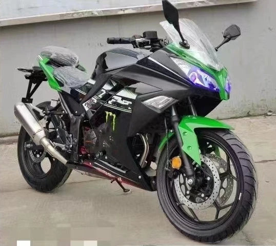 Moto Sport 250cc – Type Kawasaki Ninja, 110 km/h