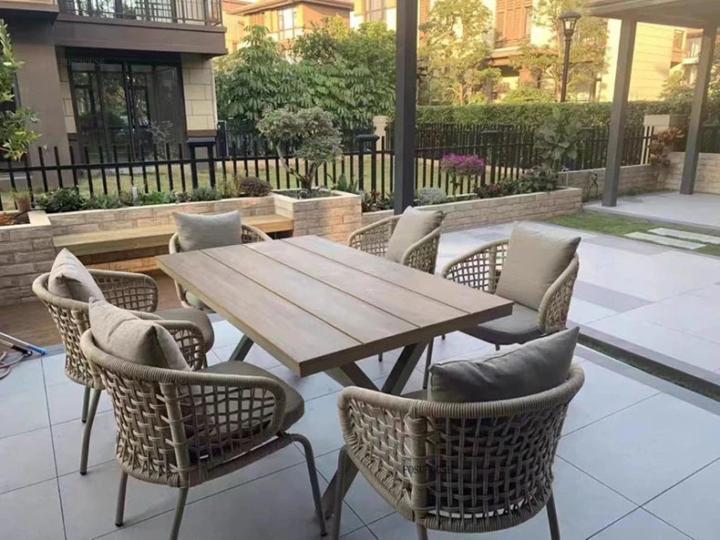 Dossiers européens chaises de jardin pour cour Protection solaire meubles d'extérieur en rotin creux meubles de Patio simples pour balcon