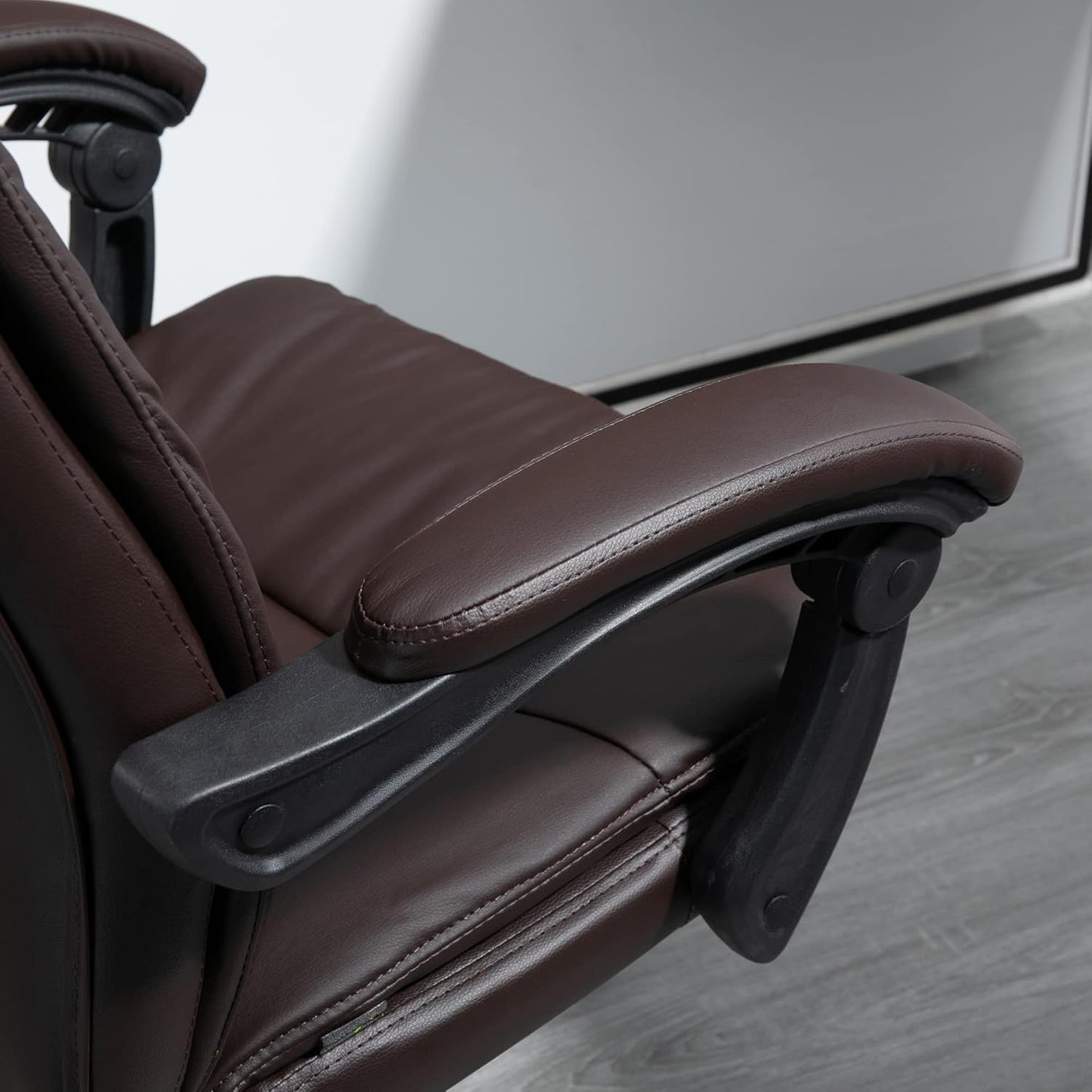 Chaise de Bureau Ergonomique avec Repose-Pieds – Pour un Confort Inégalé au Travail ou à la Maison