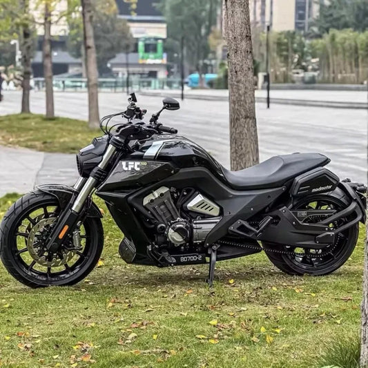 Hats Tree 280ML est une moto robuste et performante