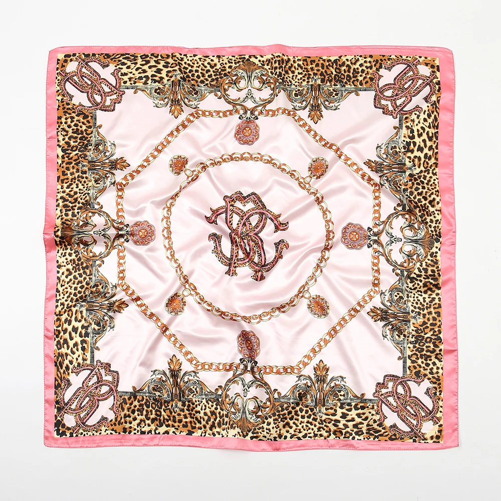 🧣 Foulard Carré Léopard LMLAVEN – Chic, Rock & Multifonction