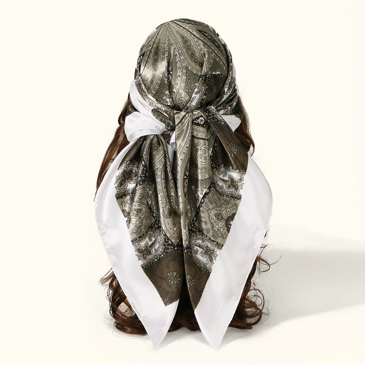 🧣 Foulard Carré Léopard LMLAVEN – Chic, Rock & Multifonction