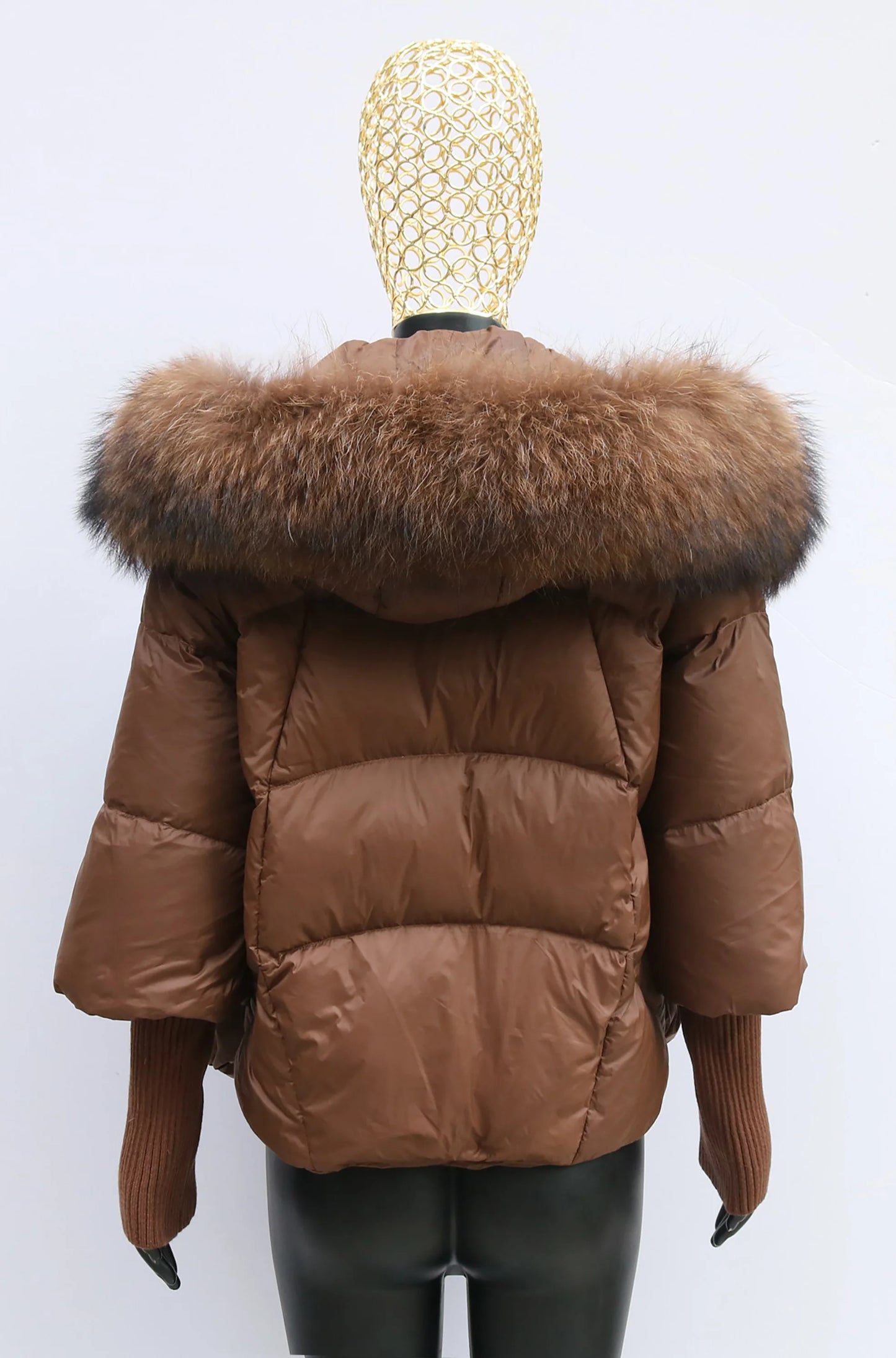 Grande veste d'hiver 2024 pour femmes avec capuche et col en véritable fourrure de renard argenté - Doudoune blanche en duvet de canard - Manteau oversize de luxe et élégant