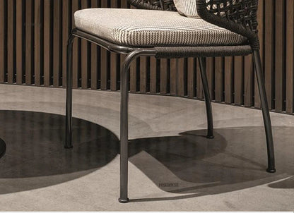 Dossiers européens chaises de jardin pour cour Protection solaire meubles d'extérieur en rotin creux meubles de Patio simples pour balcon