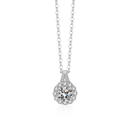 Pendentif Femme Rond en Argent 925 avec Moissanite – Style Trendy et Raffiné