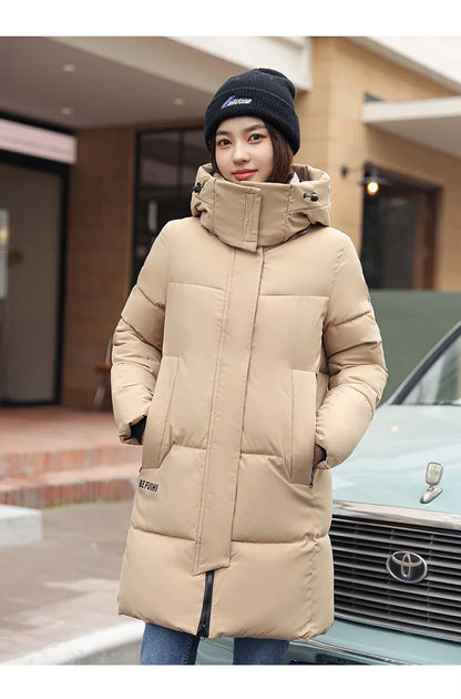 Veste femme épaisse à capuche – Hiver 2025 | ParisPetitPrix
