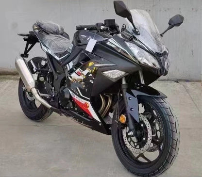 Moto Sport 250cc – Type Kawasaki Ninja, 110 km/h