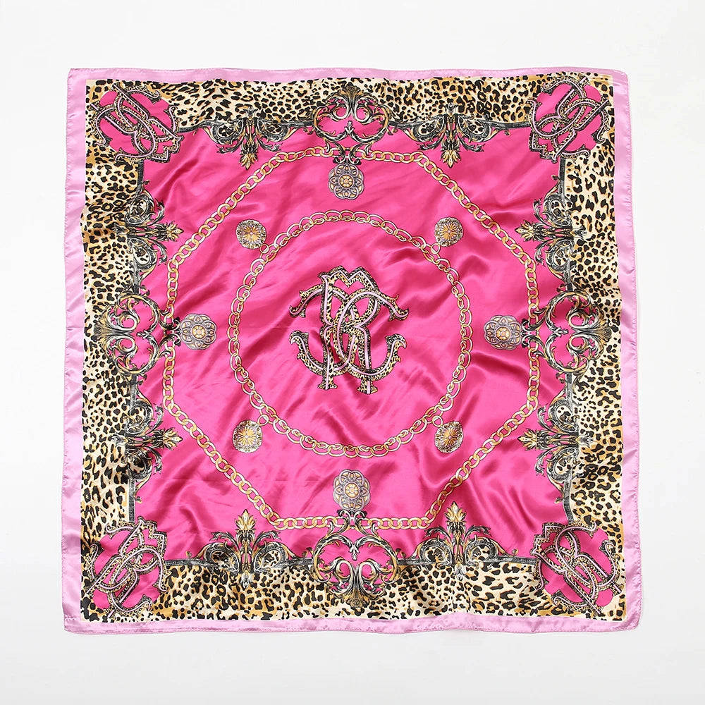 🧣 Foulard Carré Léopard LMLAVEN – Chic, Rock & Multifonction