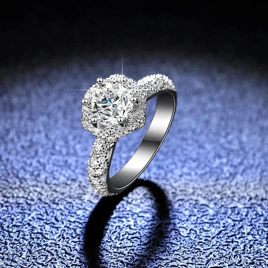 Bague Femme Or Blanc 18K avec Moissanite et Diamants – Certificat CCGTC