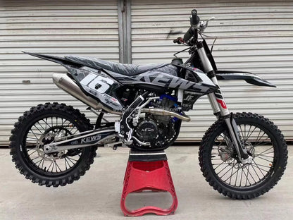 New CQR Cross Racing Dirt Bike 450cc – Puissance et Performance Tout-Terrain