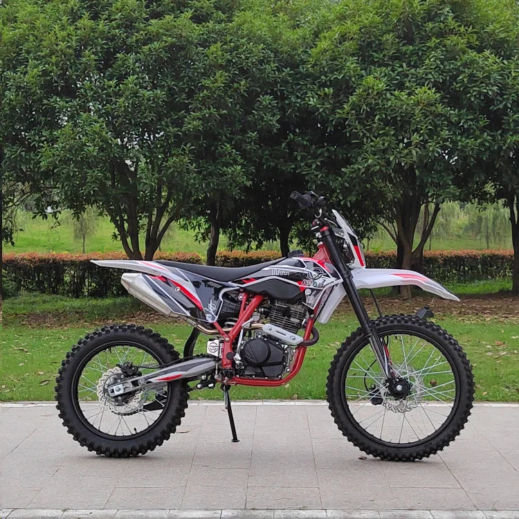 Motoneige / Quad 250cc Tout-Terrain – Plage et Motocross