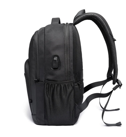 Sac à Dos Bange BG-1921 – Compact <20L avec Port USB | Sport & Voyage