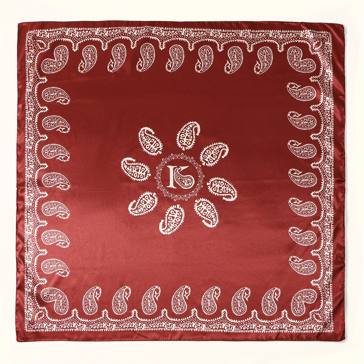 🧣 Foulard Carré Léopard LMLAVEN – Chic, Rock & Multifonction