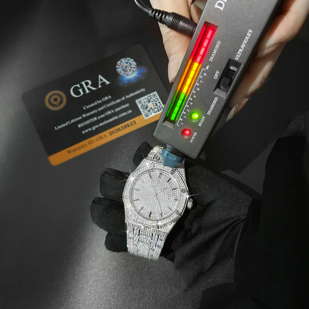 Luxury Diamond Watch – Japanese Seiko NH35 Mechanical Movement – In Stock at ParisPetitPrix.com