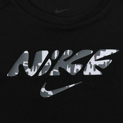 T-shirt Nike Garçon en Coton Respirant – Confort & Style Quotidien