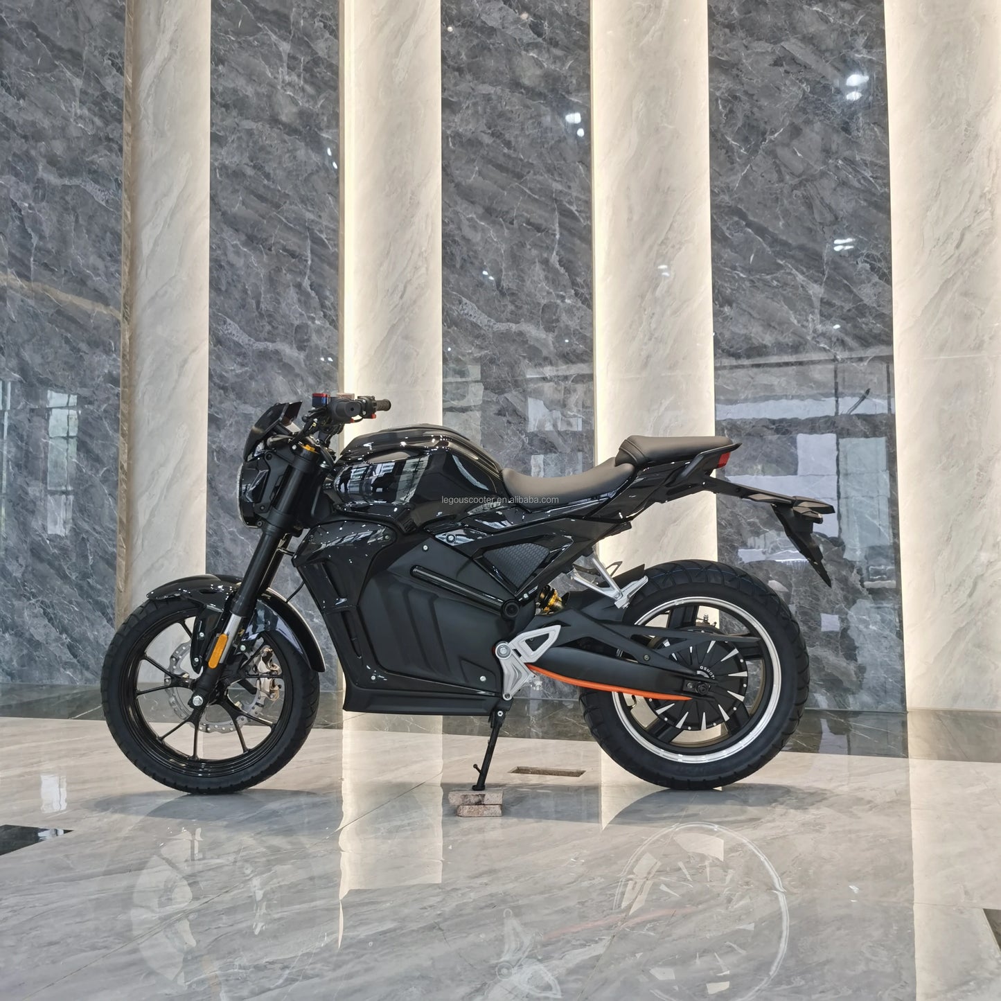 Moto électrique LEGOU V9 – 72V, 3000W/5000W/8000W, 140 km d’autonomie, 110 km/h 🚀