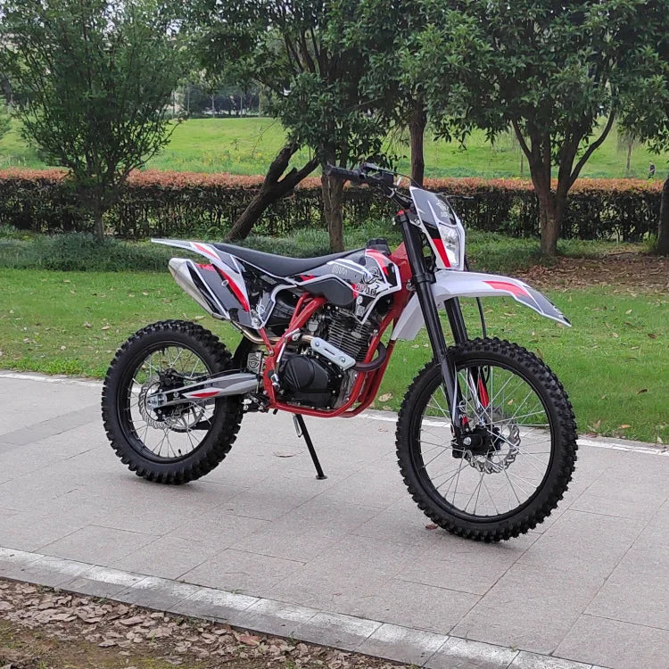 Motoneige / Quad 250cc Tout-Terrain – Plage et Motocross